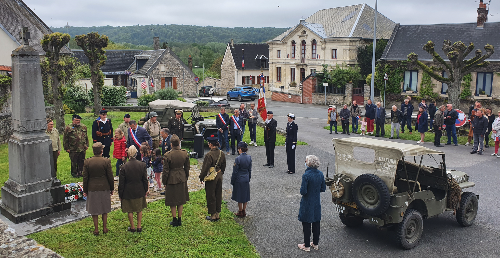 Cérémonie à Molinchart - commémoration du 77e anniversaire de la victoire du 8 mai 1945